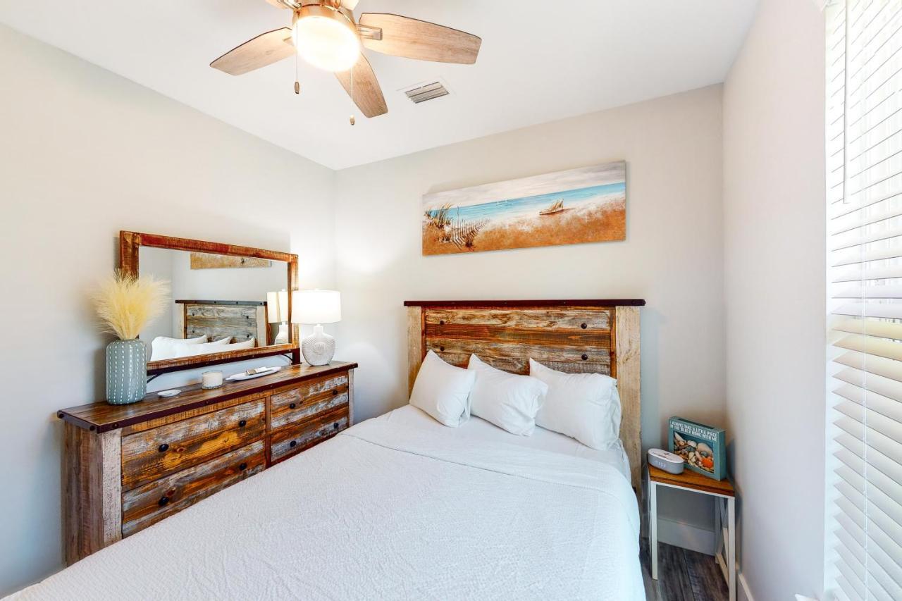 Gulf Breeze Cottage ペルディード・キー エクステリア 写真